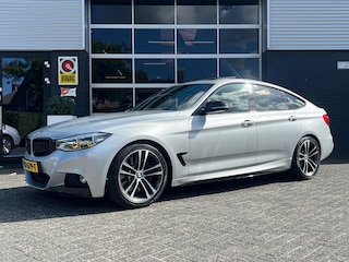 BMW 3-serie GT 330d xDrive M-Sport, Pano, Head-up, 19'', Automaat, Navi, Camera
