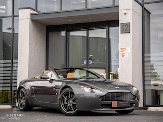 Aston Martin Vantage Roadster 4.3 V8 Sportshift / Memory / Heated Seats / Navigation