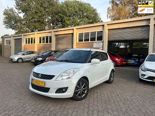 Suzuki Swift 1.2 Comfort Airco/ LM velgen/ Leer bekleding/ Centrale verge/ parelmoer