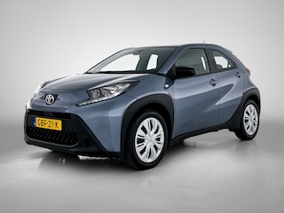 Toyota Aygo 1.0 VVT-i MT Play | Apple Carplay/Android Auto | Camera | Adaptive Cruise control |