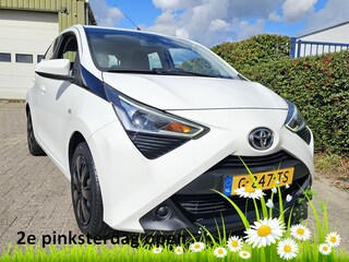 Toyota Aygo 1.0 VVT-i x-play Lim! AUT! Apk 8-2027! VERWACHT!!