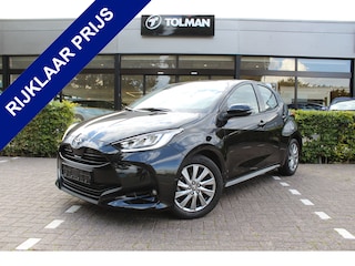 Toyota Yaris 1.5 Hybrid Dynamic | Rijklaar | Stoel-/stuurverw. | LED | Apple/Android | Camera | Keyless | Clima