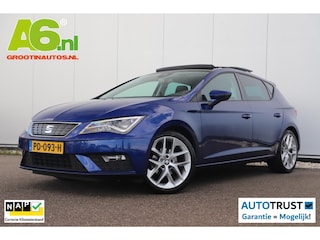 Seat Leon 1.0 EcoTSI Style Business Intense Panoramadak Full LED 18 inch Navigatie Carplay Android Climate Cruise Control Lane Assist