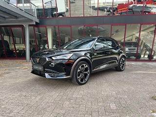 Cupra Formentor 1.4 e-Hybrid VZ Performance | Pano | Schaalstoelen | Adaptive CC |