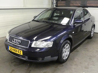 Audi A4 Limousine 2.0 - Airco - Trekhaak - APK Aug 2026