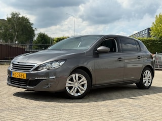 Peugeot 308 1.2 PureTech Blue Lion (INRUILKOOPJE, DISTRIBUTIERIEM VERVANGEN)