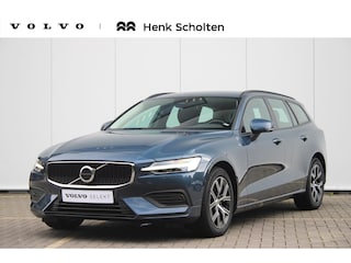 Volvo V60 B3 Mild Hybrid 163PK AUT7 Essential *Unieke tellerstand* | Google Services | Semi Elektrische Trekhaak | Climate Control | Cruise Control | Park Assist Achter | LED Koplampen incl. Grootlicht Assistent | 4 Season banden |