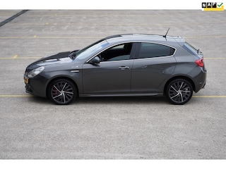 Alfa Romeo Giulietta 1.4 T Distinctive QV-Line
