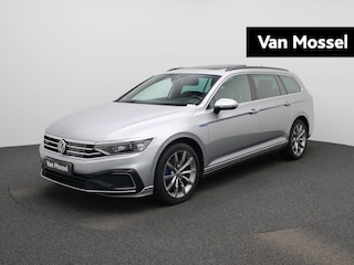 Volkswagen Passat Variant 1.4 TSI PHEV GTE Business 218 PK | Volledig Dealer Onderhouden | Plug-In | Lederen Ergo-Active Stoelen Met Massage| Panorama Schuifdak | Elektrische Achterklep | Navigatie | 360 Camera | Head-Up Display |