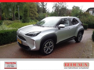 Toyota Yaris Cross 1.5 VVT-I Hybrid 116pk CVT Adventure-HUD-360gr-pano -- bij Toyota specialist sinds 1968
