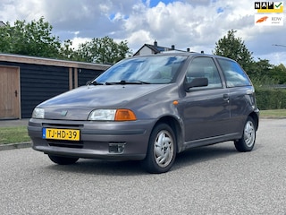 Fiat Punto 1.1 55 SX Fortuna 93.000 NAP*19-12-2025 APK*Trekhaak*Elektrische ramen*