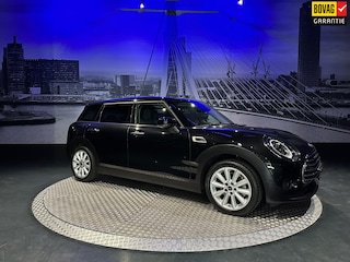 Mini Clubman 1.5 Cooper Classic *Origineel NL*Camera*Carplay*