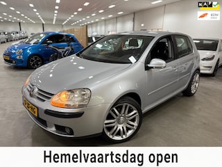 Volkswagen Golf 1.6 Optive 4 / MOOIE UITVOERING / NAVI MULTIEMEDIA / NETTE AUTO