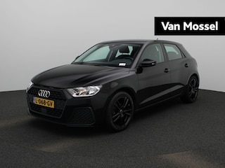 Audi A1 Sportback 25 TFSI Pro Line 95 PK l Cruise Control l Airco l DAB+ l Apple Carplay | Android Auto l Dimbare binnenspiegel l Audi pre sense front l Parkeerhulp achter l Audi virtual cockpit l Lichtmetalen wielen |
