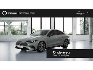 Mercedes-Benz CLA 250+ Launch Edition 85 kWh | Night | Panoramadak | Stoelverwarming | DISTRONIC | Achteruitrijcamera | Dodehoekassistent | Trekhaak |