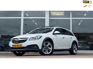 Opel Insignia Sports Tourer 1.6 T Cosmo Lerenbekleding Trekhaak Apple Carplay Schuifkanteldak