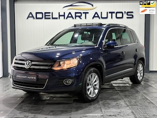 Volkswagen Tiguan 1.4 TSI Connected Series / Panoramadak / Cruise control / Navigatie / Climate control / Trekhaak