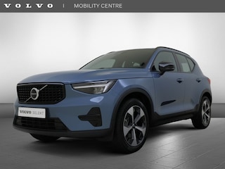Volvo XC40 B4 Plus Dark | Trekhaak | Dodehoekdetectie | Harman/Kardon |