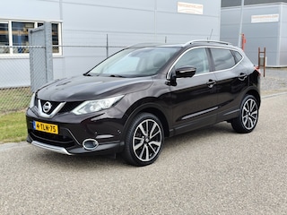 Nissan Qashqai 1.2 Tekna 360°, Leer , Panoramadak
