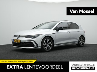Volkswagen Golf 1.5 eTSI R-Line Business | Apple Carplay/Android Auto | Panorama dak | Black Style | Sfeerverlichting |
