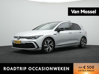 Volkswagen Golf 1.5 eTSI R-Line Business | Apple Carplay/Android Auto | Panorama dak | Black Style | Sfeerverlichting |