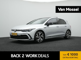 Volkswagen Golf 1.5 eTSI R-Line Business | Apple Carplay/Android Auto | Panorama dak | Black Style | Sfeerverlichting |
