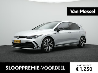 Volkswagen Golf 1.5 eTSI R-Line Business | Apple Carplay/Android Auto | Panorama dak | Black Style | Sfeerverlichting |