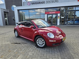 Volkswagen Beetle New Cabriolet 1.6 Trendline