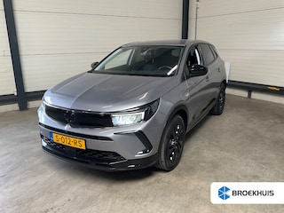 Opel Grandland 1.2 Turbo Level 4 GS | Trekhaak | Voorruitverwarming | Stoelverwarming | Climate Control | Camera | Led | Cruise Control | Apple Carplay / Android Auto