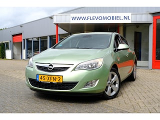 Opel Astra 1.4 Turbo Cosmo Dealeronderhouden|Airco|Cruise|LMV