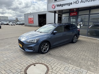 Ford Focus Wagon 1.0 EcoBoost Titanium Business