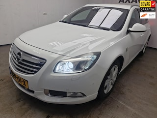 Opel Insignia SPORTS TOURER 2.0 T Edition 4x4 BOVAG GARANTIE ! AUTOMAAT ! AIRCO !