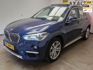 BMW X1 SDrive18i High Executive PANAROMADAK ! AUTOMAAT ! LUXE UITVOERING !