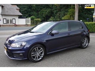 Volkswagen Golf 1.4 TSI ACT Highline 3x R Line Pano Navi Pdc Lm Velgen