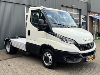 Iveco Daily 40C16 8.7 ton Be-trekker 6600 kg trekgewicht Automaat Airco Cruise control Telefoonverbinding 3-Persoons Schotel Tachograaf Euro 6 be - combi be trekker