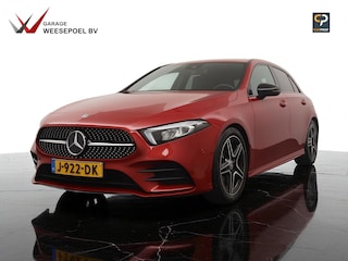 Mercedes-Benz A-klasse 160 Business Solution AMG - Navigatie - Camera - 18 inch LM velgen - Sportstoelen - Stoelverwarming - 12 maanden garantie