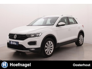 Volkswagen T-Roc 1.5 TSI Sport Automaat | Adaptive Cruise Control | Parkeersensoren | Camera | Apple CarPlay | Blind Spot Warning