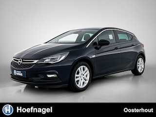 Opel Astra 1.4 Business Edition | Parkeersensoren | Cruise Control | Stoelverwarming | Climate Control