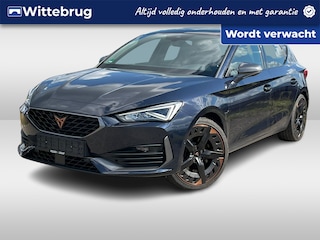 Cupra Leon 1.4 e-Hybrid VZ Performance / Panorama dak / 19 Inch / Memory Seat / Supersport Stuur / 245 PK