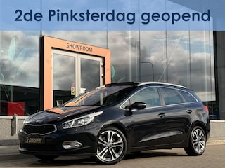 Kia Ceed cee'd Sportswagon 1.6 GDI BusinessLine | Pano | Leder | Stoel/Stuur verwarming | Cruise |