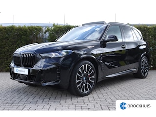 BMW X5 xDrive50e M-SPORT PRO | Cruise Control | Trekhaak | Skylounge | Tartufo | Luchtvering | HiFi | Pano | Memory | Carplay | Stuurverwarming |