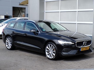 Volvo V60 2.0 T5 Momentum|Virtual|Cruise|Navi|Leder|Trekhaak