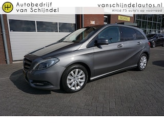Mercedes-Benz B200 157PK AMBITION AUTOMAAT ORIGINEEL NEDERLANDS PANORAMADAK XENON-LED LEDER STOELVERWARMING CAMERA LMV ELECTR.STOEL+MEMORY BLUETOOTH PDC ENZ...