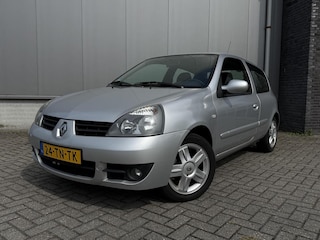 Renault Clio 1.2-16V Campus AIRCO / TREKHAAK