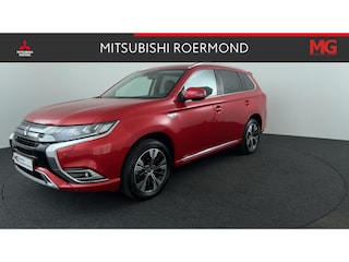 Mitsubishi Outlander 2.4 PHEV Intense Dealer onderh. Trekhaak