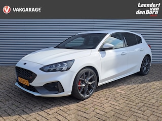 Ford Focus 2.3 EcoBoost ST-X |ST -3 | 19 " LM | Recaro Stoelen | Navi | Cruise ad. | Camera | 280 PK!!