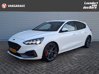 Ford Focus 2.3 EcoBoost ST-X |ST -3 | 19 " LM | Recaro Stoelen | Navi | Cruise ad. | Camera | 280 PK!!