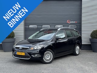 Ford Focus Wagon 1.8 Limited Flexi Fuel | Airco | Lichtmetalen Velgen | Parkeersensoren | Trekhaak |
