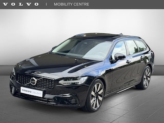 Volvo V90 T8 AWD UIt. Dark | Trekhaak | Panodak | 360° Camera