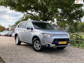 Mitsubishi Outlander 2.0 PHEV Business Edition X-Line | Cruise + Clima Nu € 9.975,-!!!